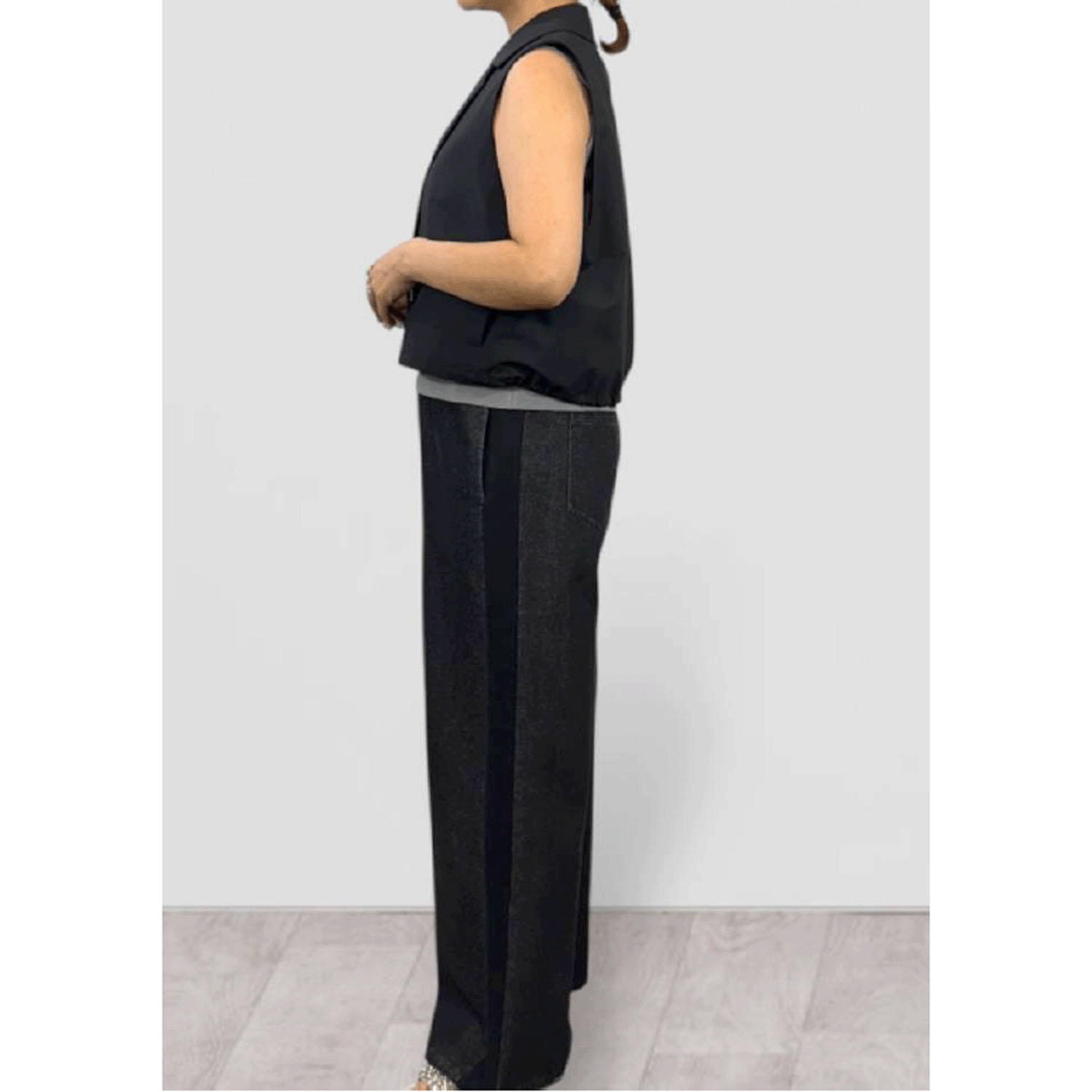 QTUME クロップドスリーブレスジャケット - 画像11