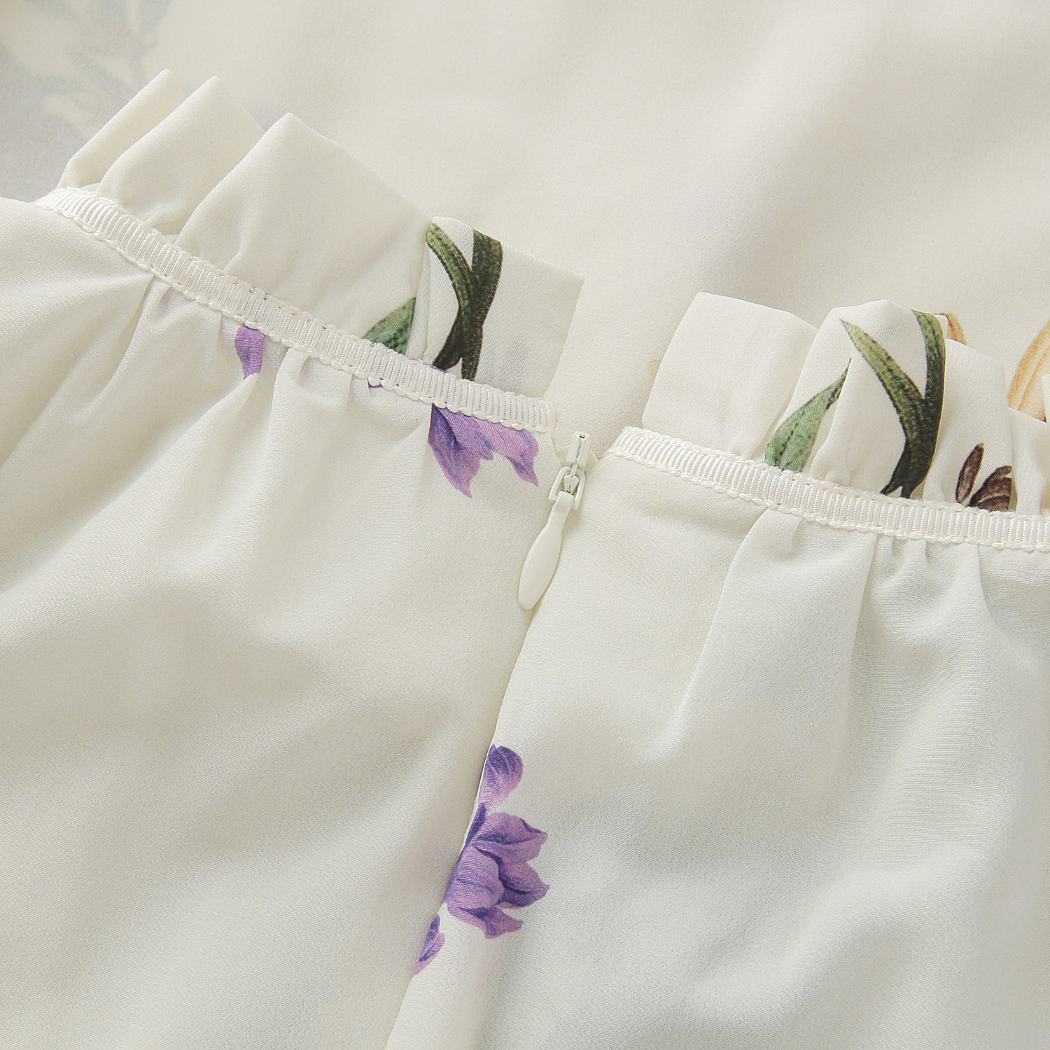 一珠 KOKIA フラワープリントブラウス - 画像5