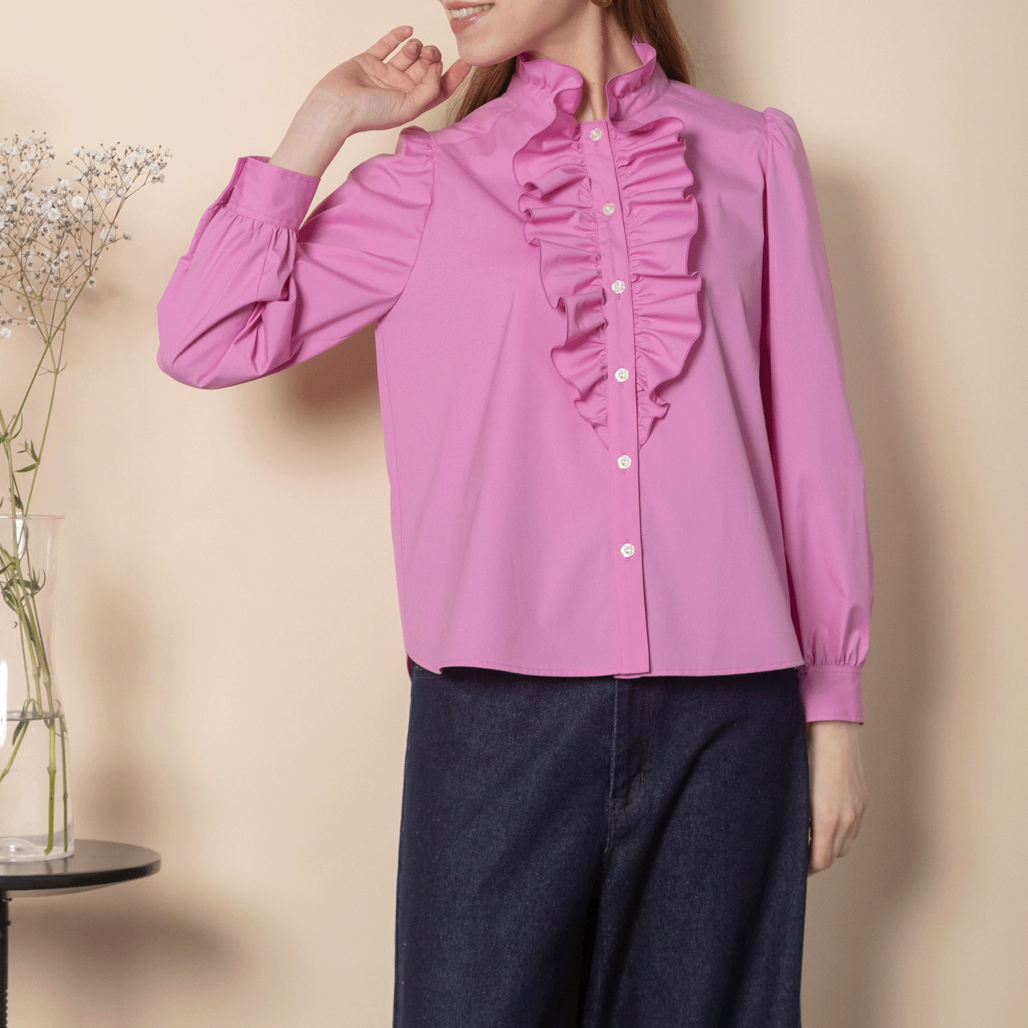 グラン山貴 フリルブラウス