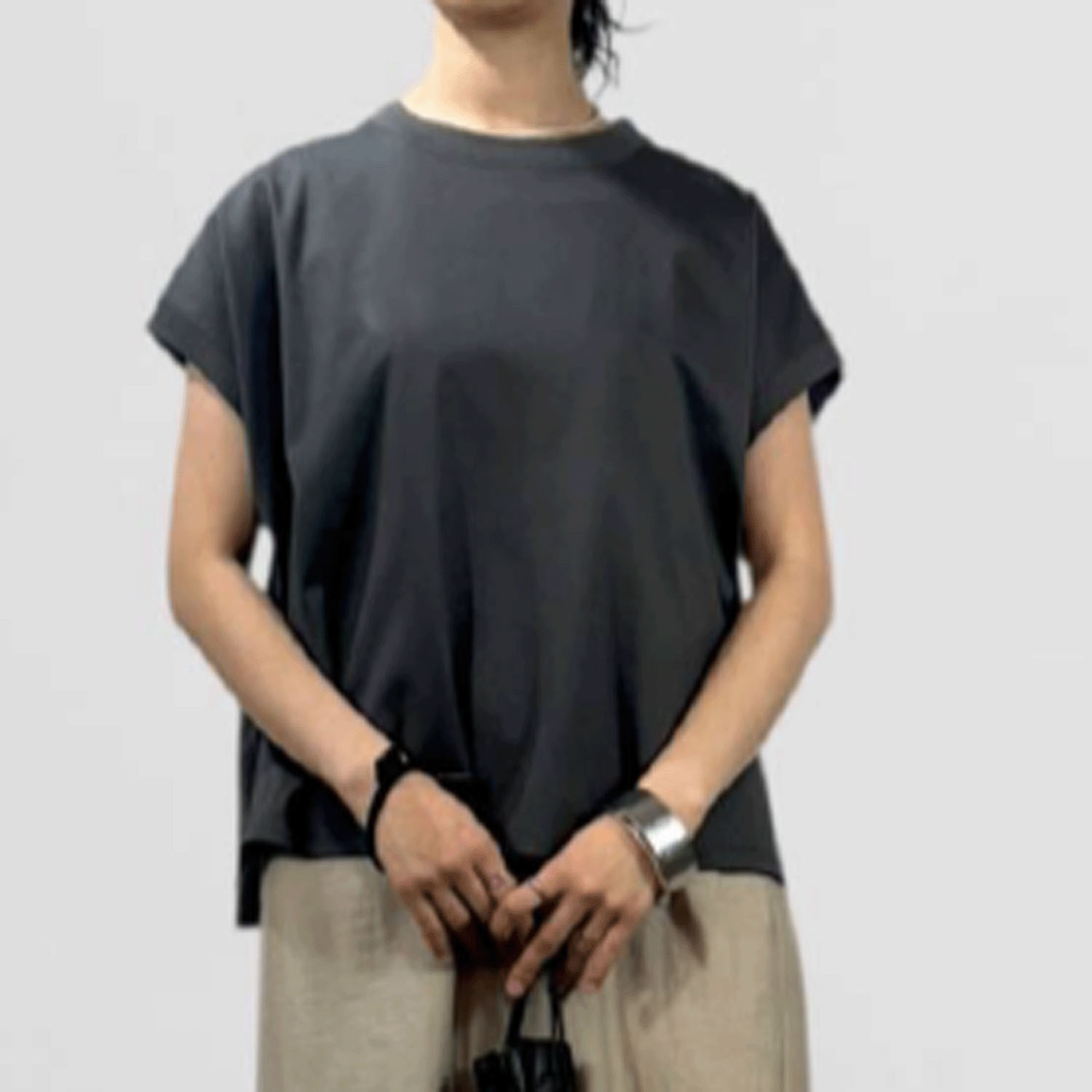 QTUME リラックスシルエットTシャツ - 画像2