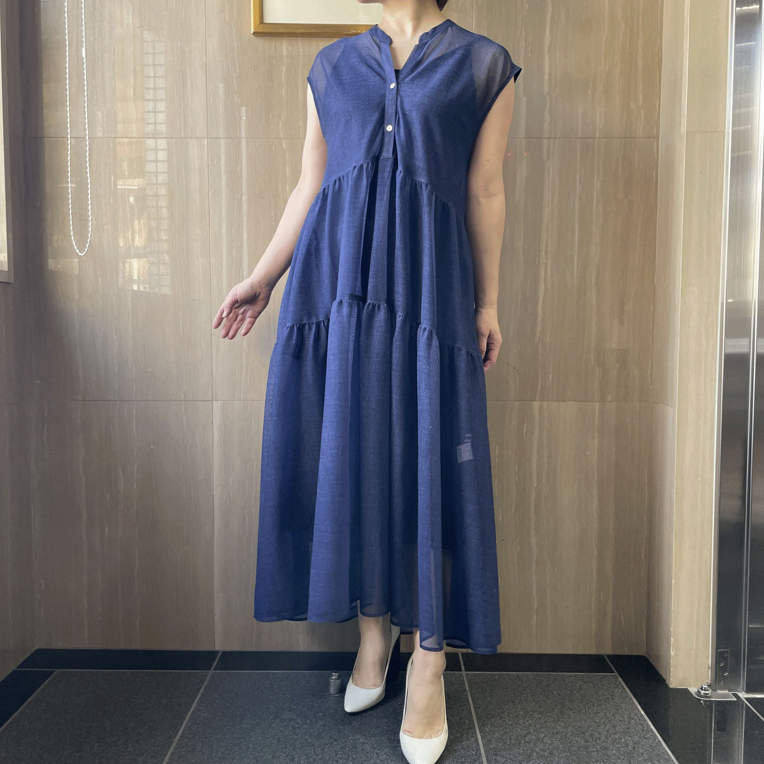 KOKIA デニム柄プリントティアードワンピース - 画像4