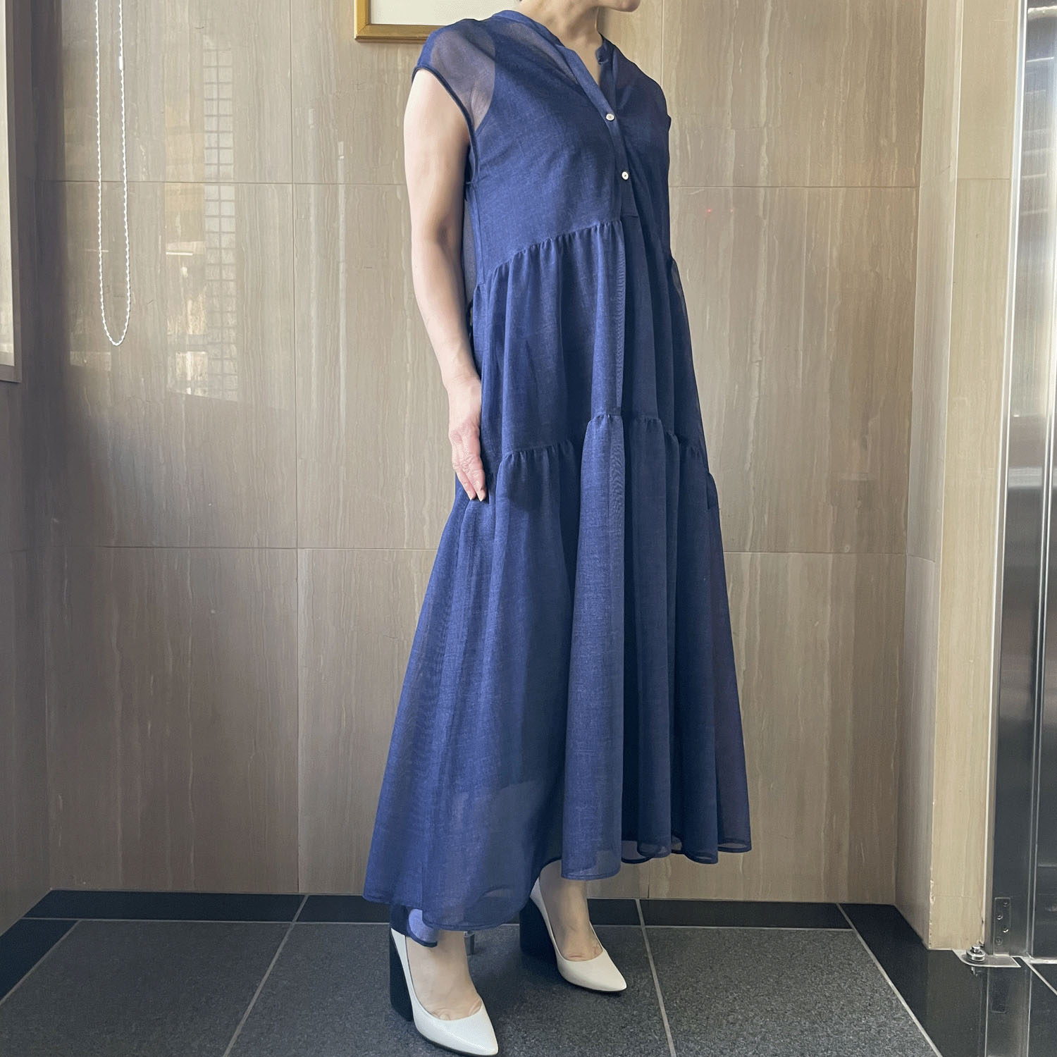 KOKIA デニム柄プリントティアードワンピース - 画像5