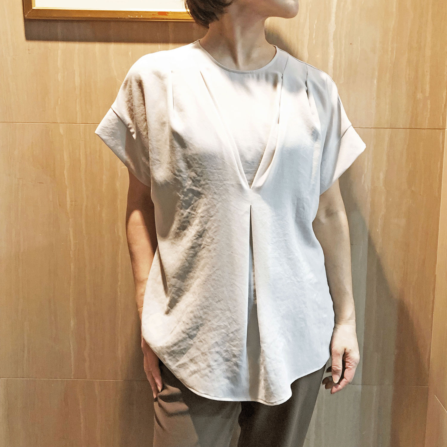 一珠 KOKIA ジョーゼットタックプルオーバー