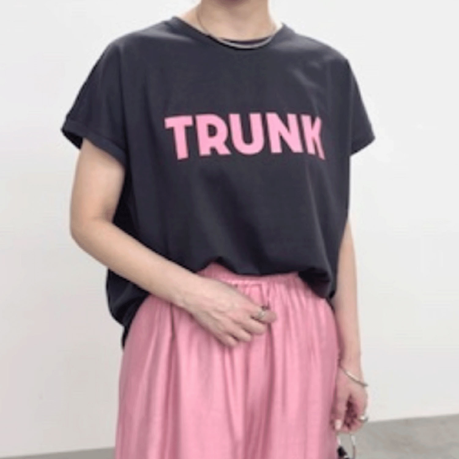【Insta Live】NUS フレンチロゴTシャツ - 画像2