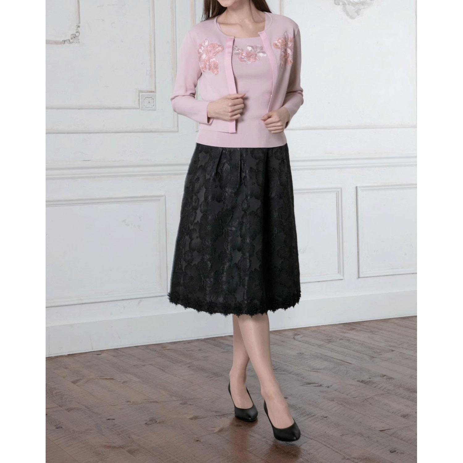 【InstaLive】Super Beauty 胸元ビジュー＆スパンコール使いニットボレロ - 画像12