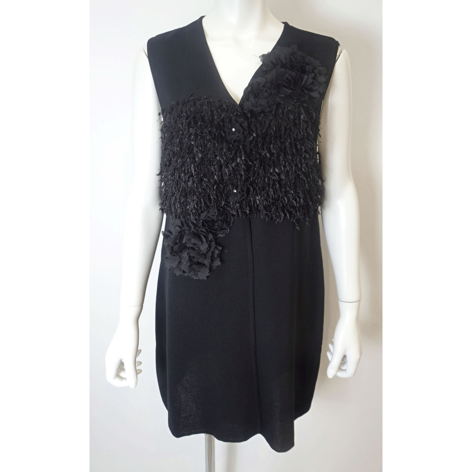 【InstaLive】Super Beauty 前立て立体モチーフ使いニットジレ