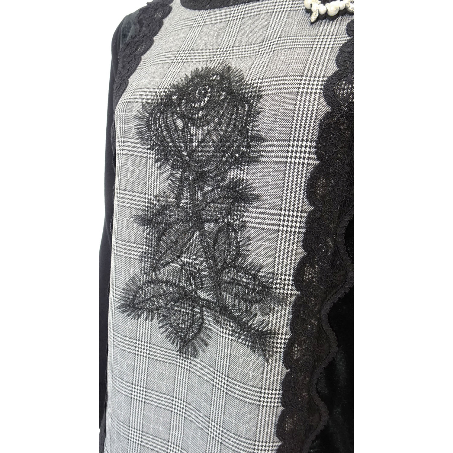 【Inata Live】Super Beauty ベロア袖×チェック柄 胸元レース使いセーター - 画像8