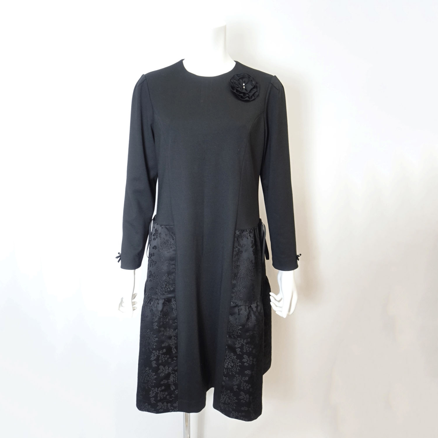 Super Beauty ジャガード織×ダンボールニット素材切替ワンピース