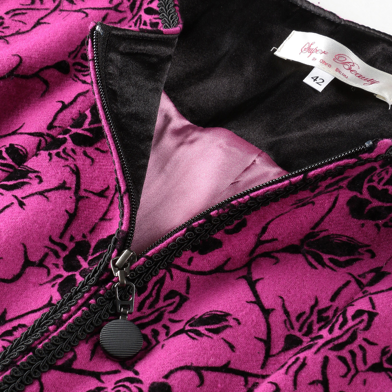 【Inata Live】Super Beauty フロッキープリント 半袖ワンピース - 画像19