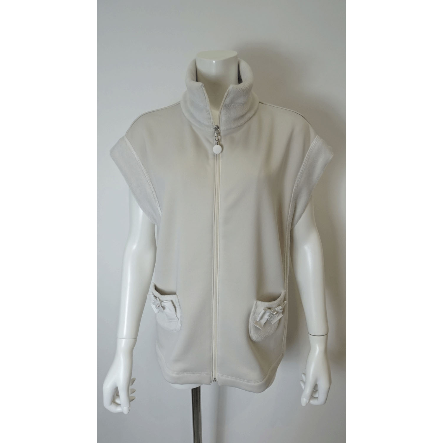 Super Beauty 裏起毛素材使いベスト - 画像4