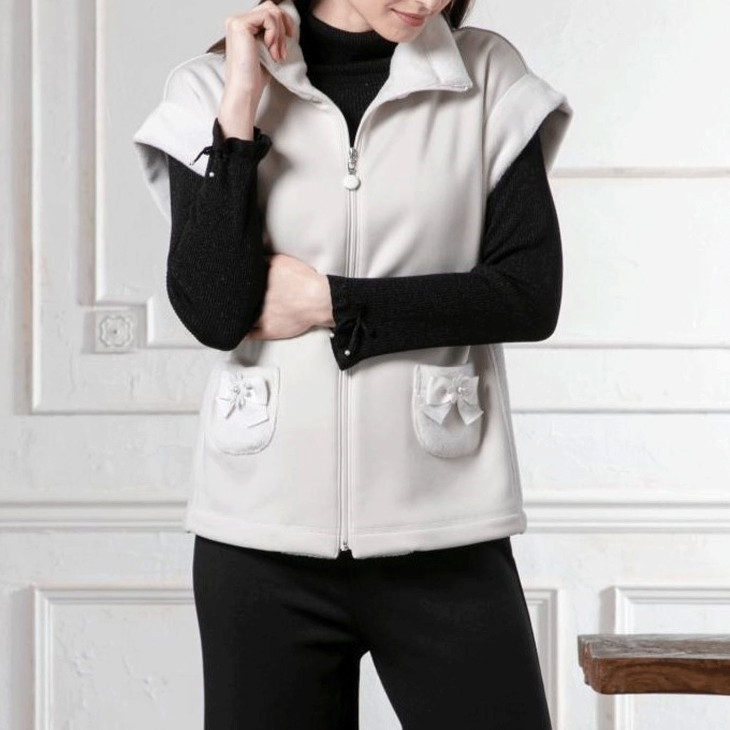 Super Beauty 裏起毛素材使いベスト