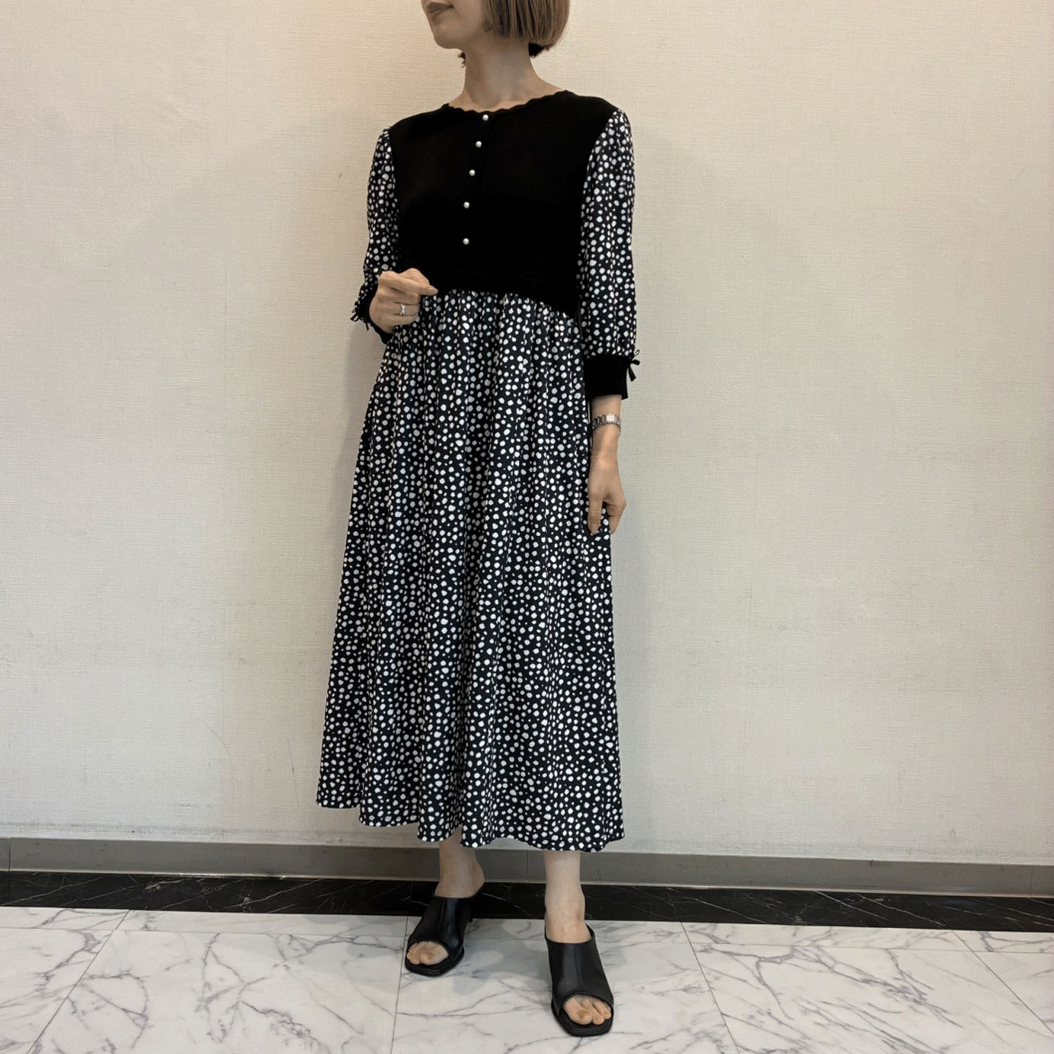 Super Beautyかぎ針花モチーフ使いニット×ドット柄切替ワンピース - 画像2