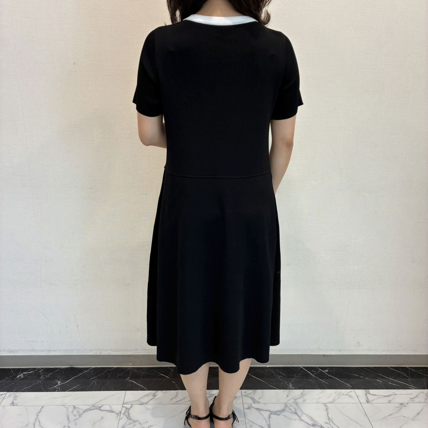 Super Beauty かぎ針花モチーフ付配色ニットワンピース - 画像5