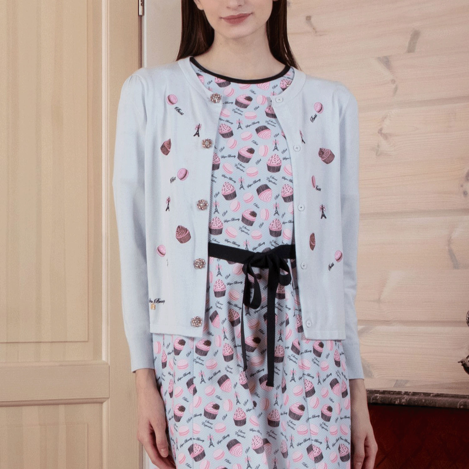 【Insta Live】Super Beauty スイーツ刺しゅうニットカーディガン - 画像1