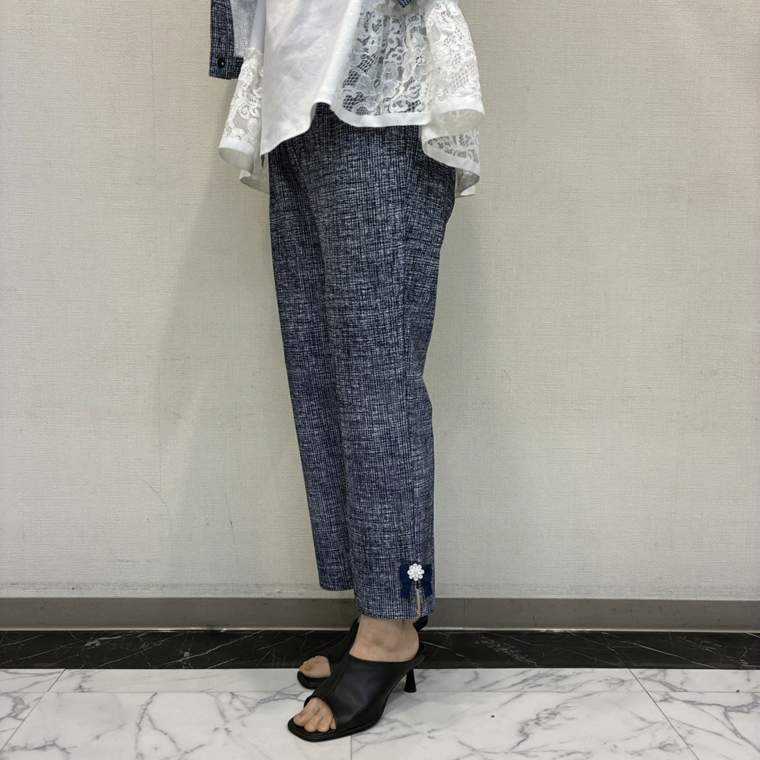 Super Beauty リボン×花モチーフ付サイドスリットチェック柄パンツ - 画像3