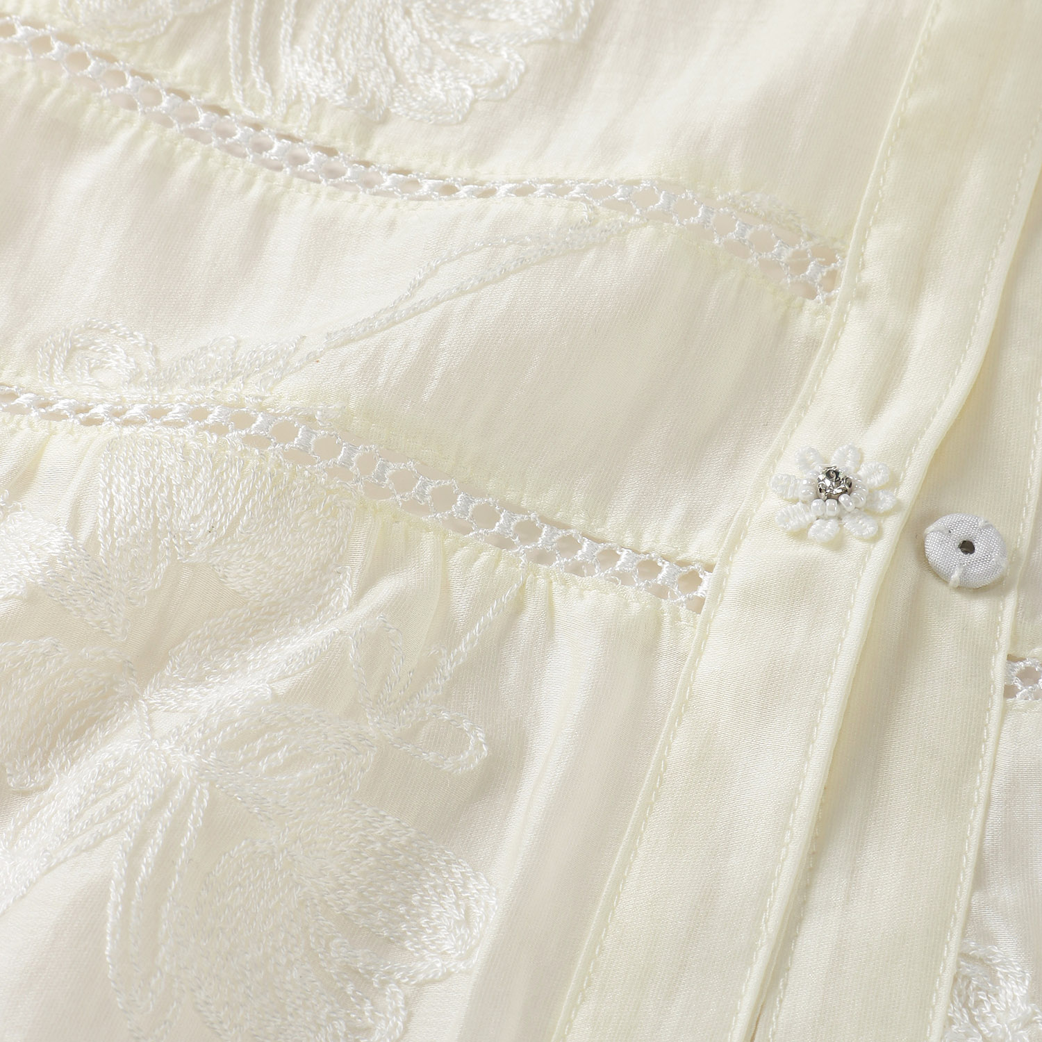 【LIVE ARCHIVE】Super Beauty 花刺しゅう入り パフ袖ブラウス - 画像6