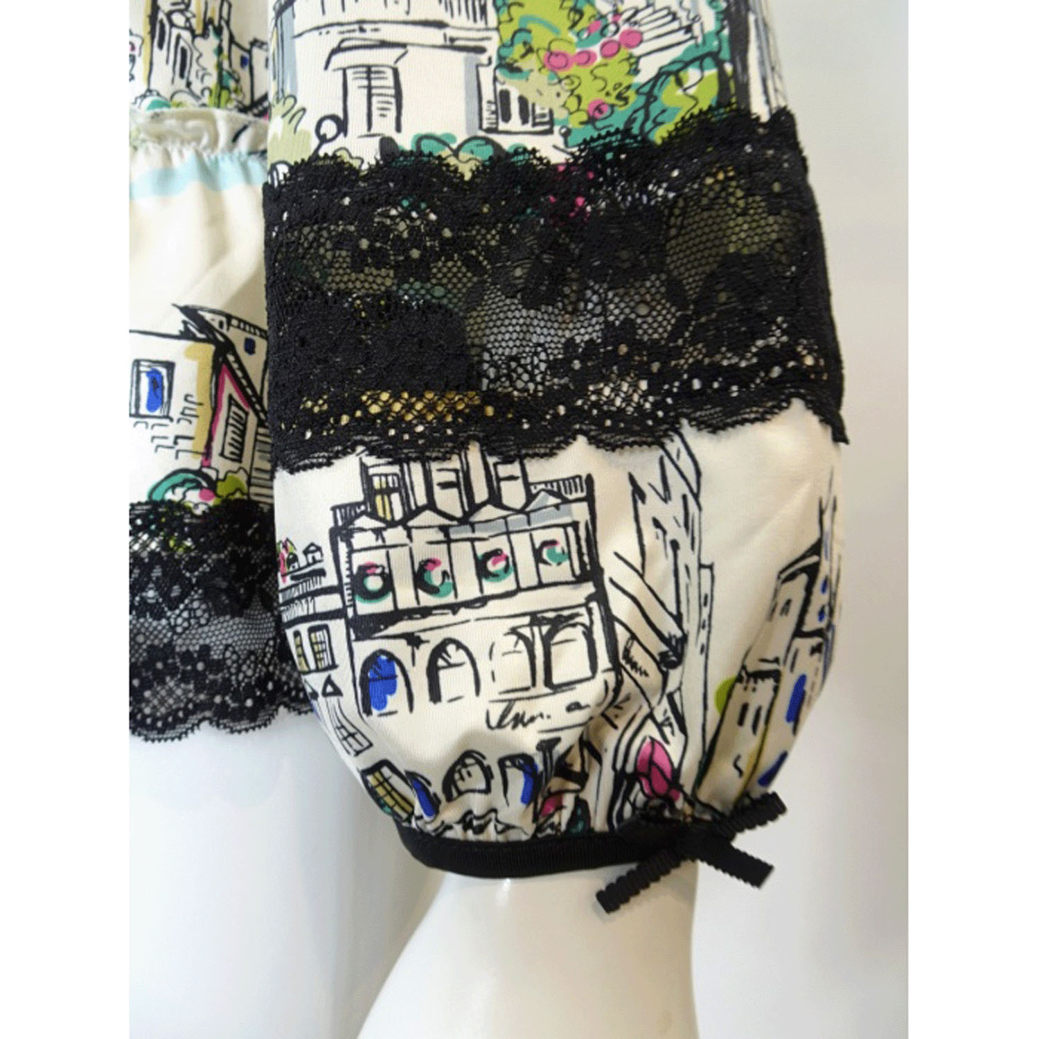 Super Beauty 街並み風景プリントパフスリーブカットソー - 画像15