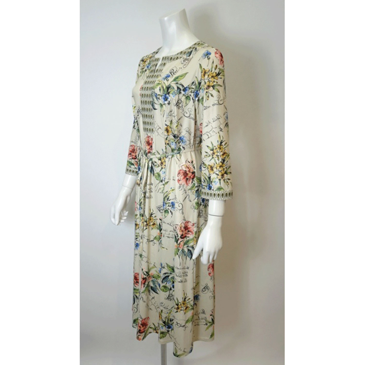 Super Beauty 胸元スリット入り多色使いジャージ素材七分袖ワンピース - 画像8