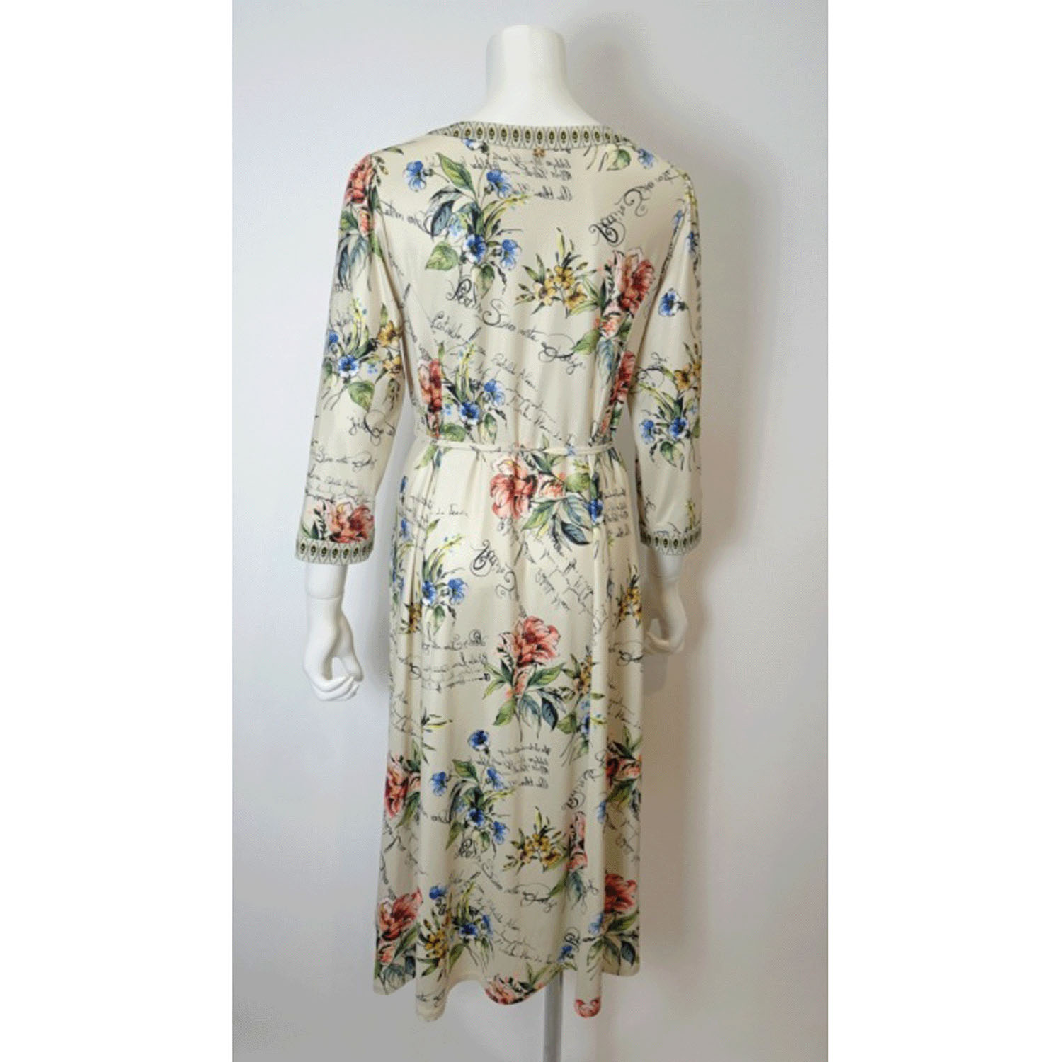 Super Beauty 胸元スリット入り多色使いジャージ素材七分袖ワンピース - 画像9