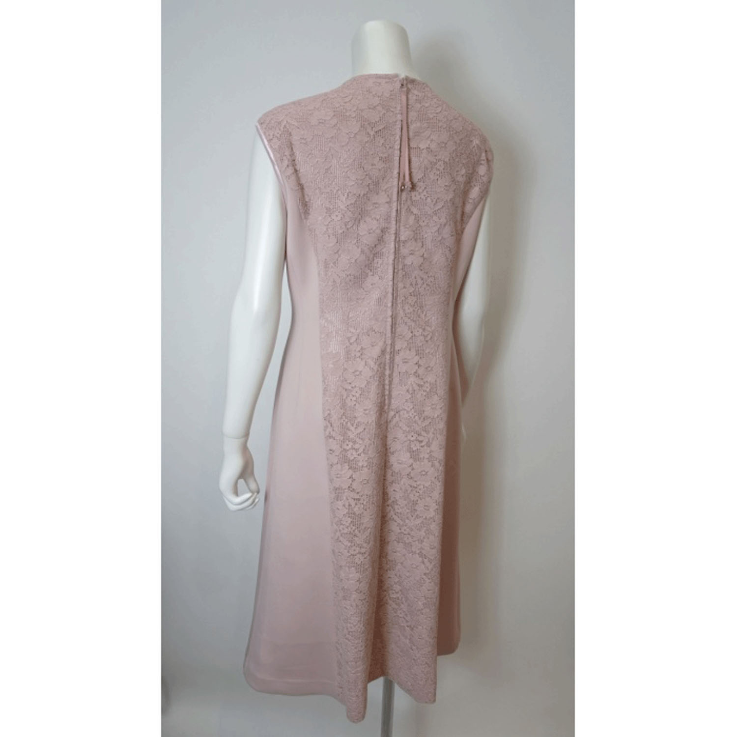 Super Beauty 前立て透かしレース切替ダンボールニット素材フレンチスリーブワンピース - 画像17