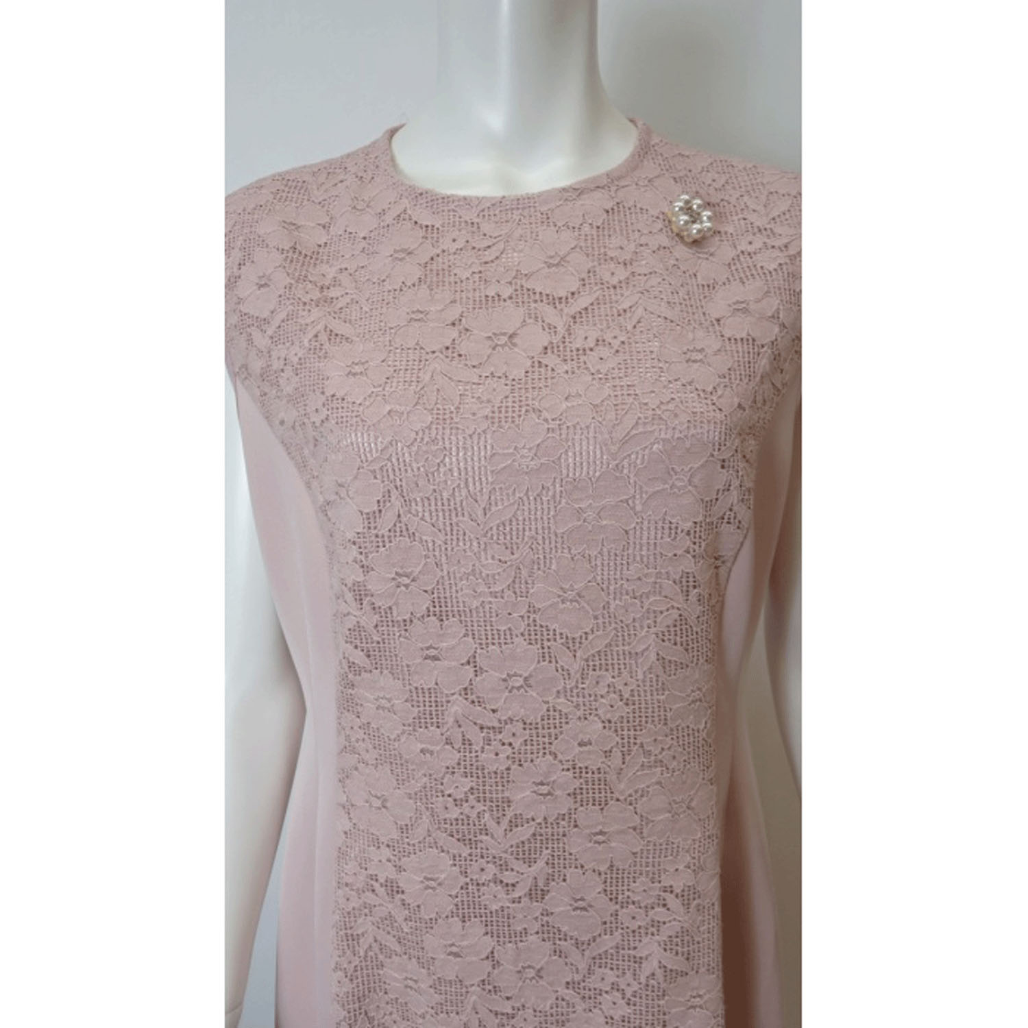 Super Beauty 前立て透かしレース切替ダンボールニット素材フレンチスリーブワンピース - 画像18