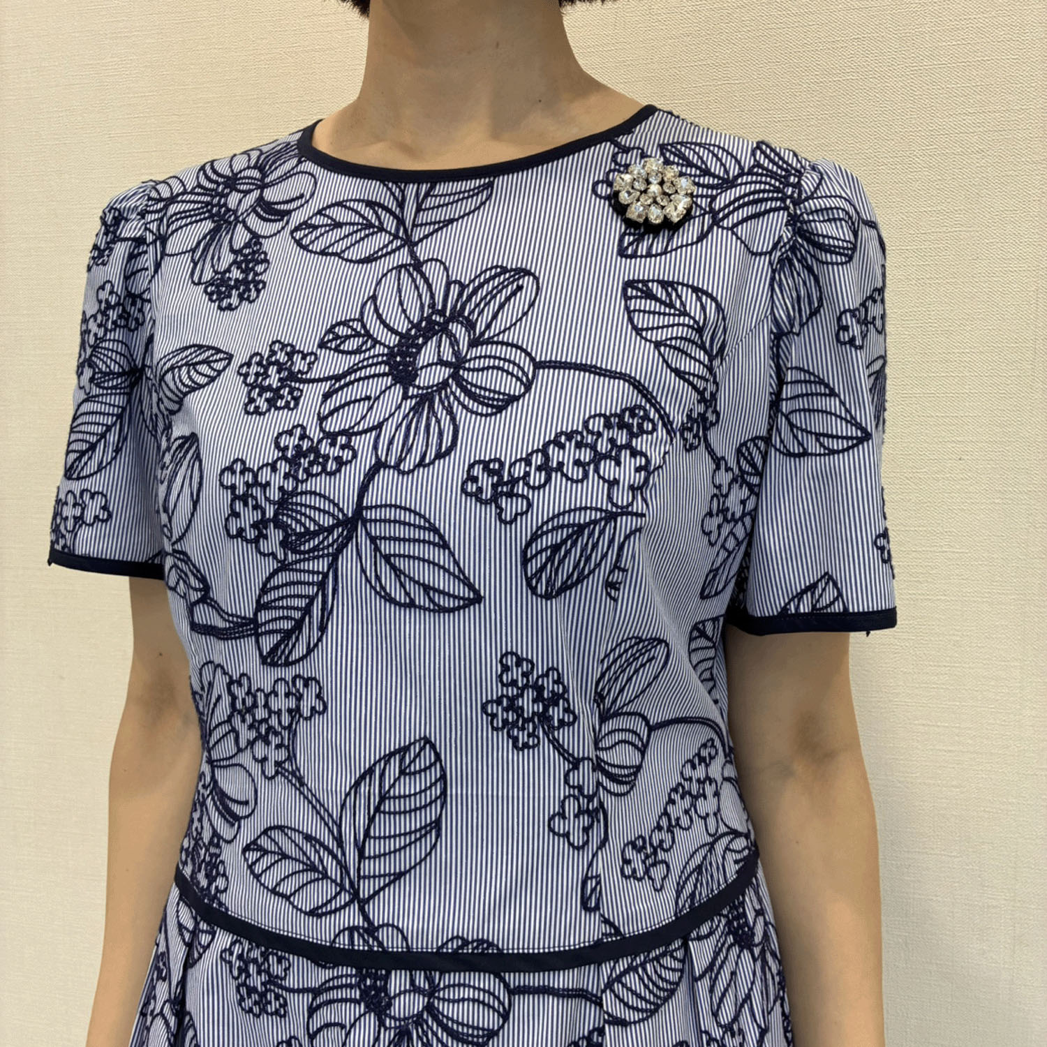 【4月中旬入荷予定】Super Beauty ストライプ柄×花フロッキープリント半袖ワンピース - 画像6