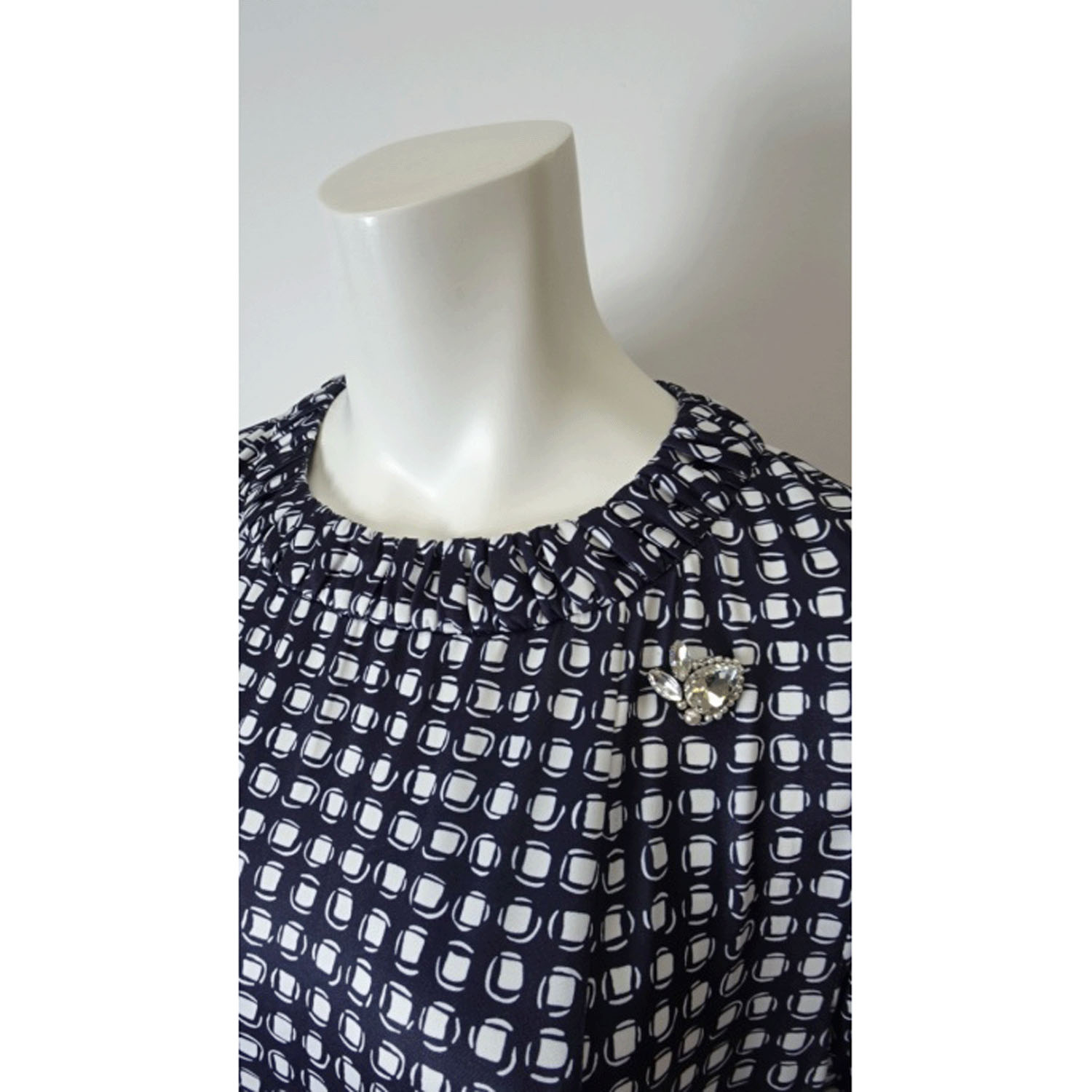 Super Beauty 衿ギャザーデザインドット系プリント半袖ワンピース - 画像8