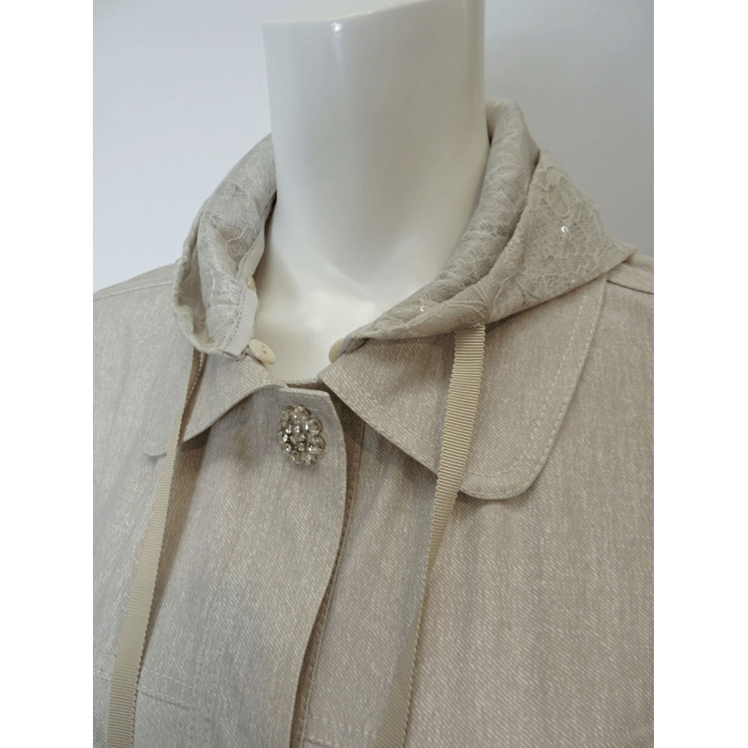 【2月下旬入荷予定】Super Beauty 裾レース切替転写素材フード着脱式ベスト - 画像13