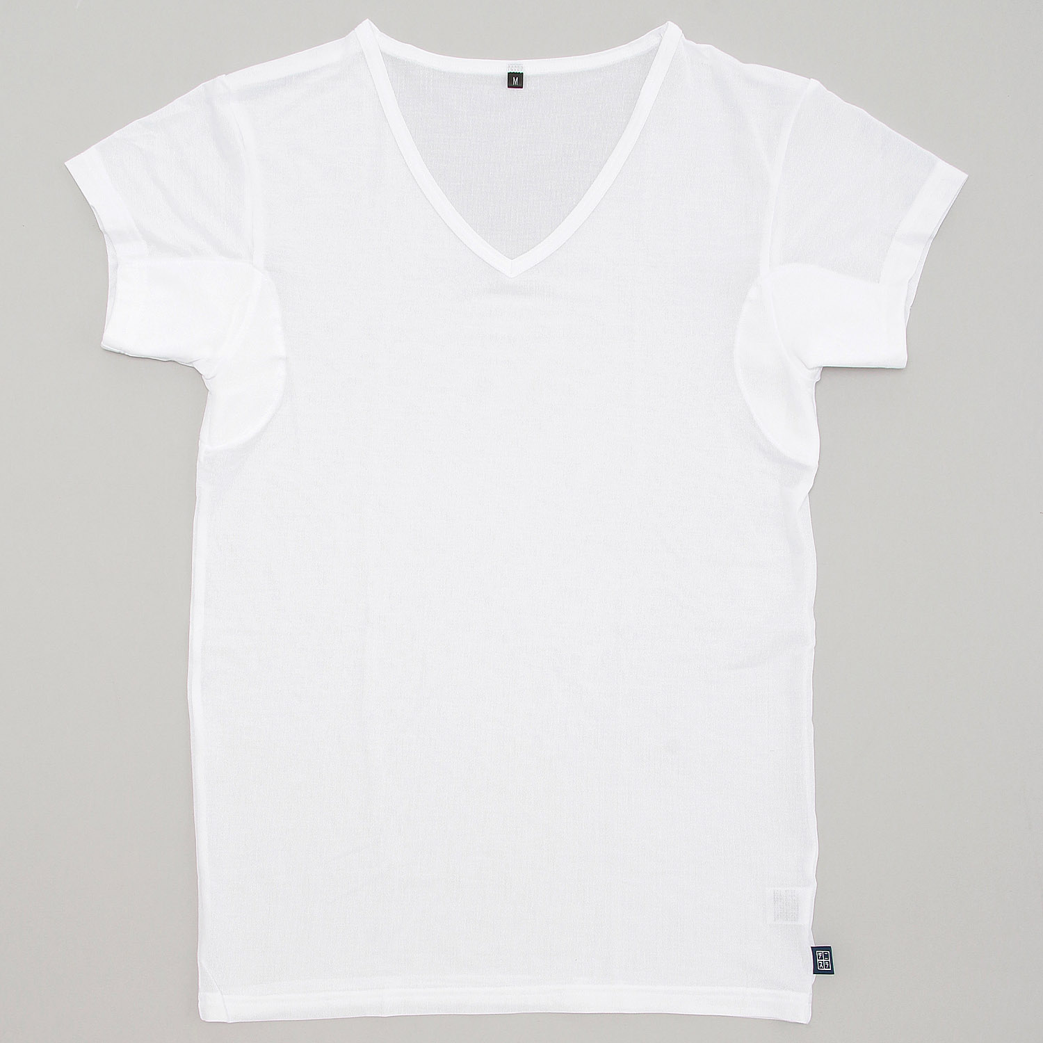 EDWIN デニスラ2分袖VネックTシャツ - 画像1