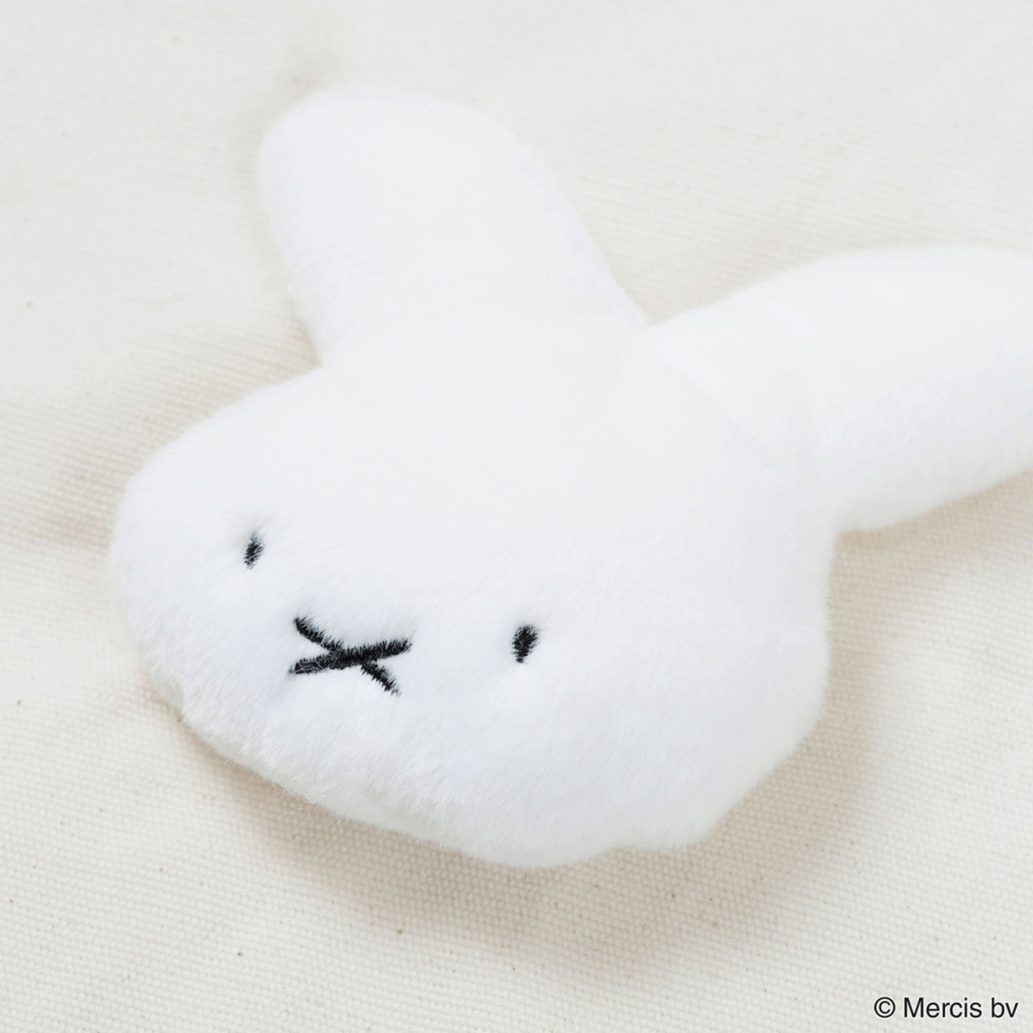 ミッフィー 70th ナインチェ マスコットフラットポーチ ブルーナレッド - 画像3