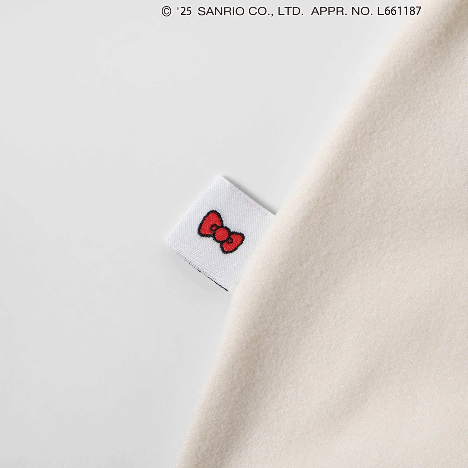 ハローキティ もちふわあったかカバーオール - 画像9