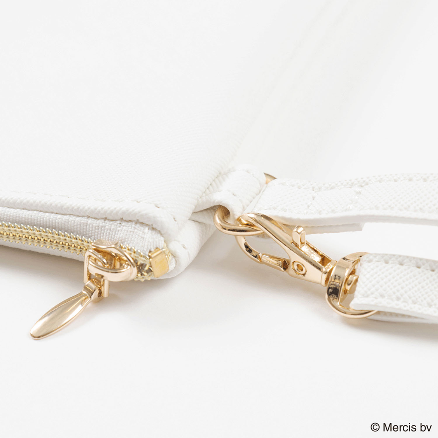 ミッフィー PEEKハンドル付フラットポーチ アイボリー - 画像4