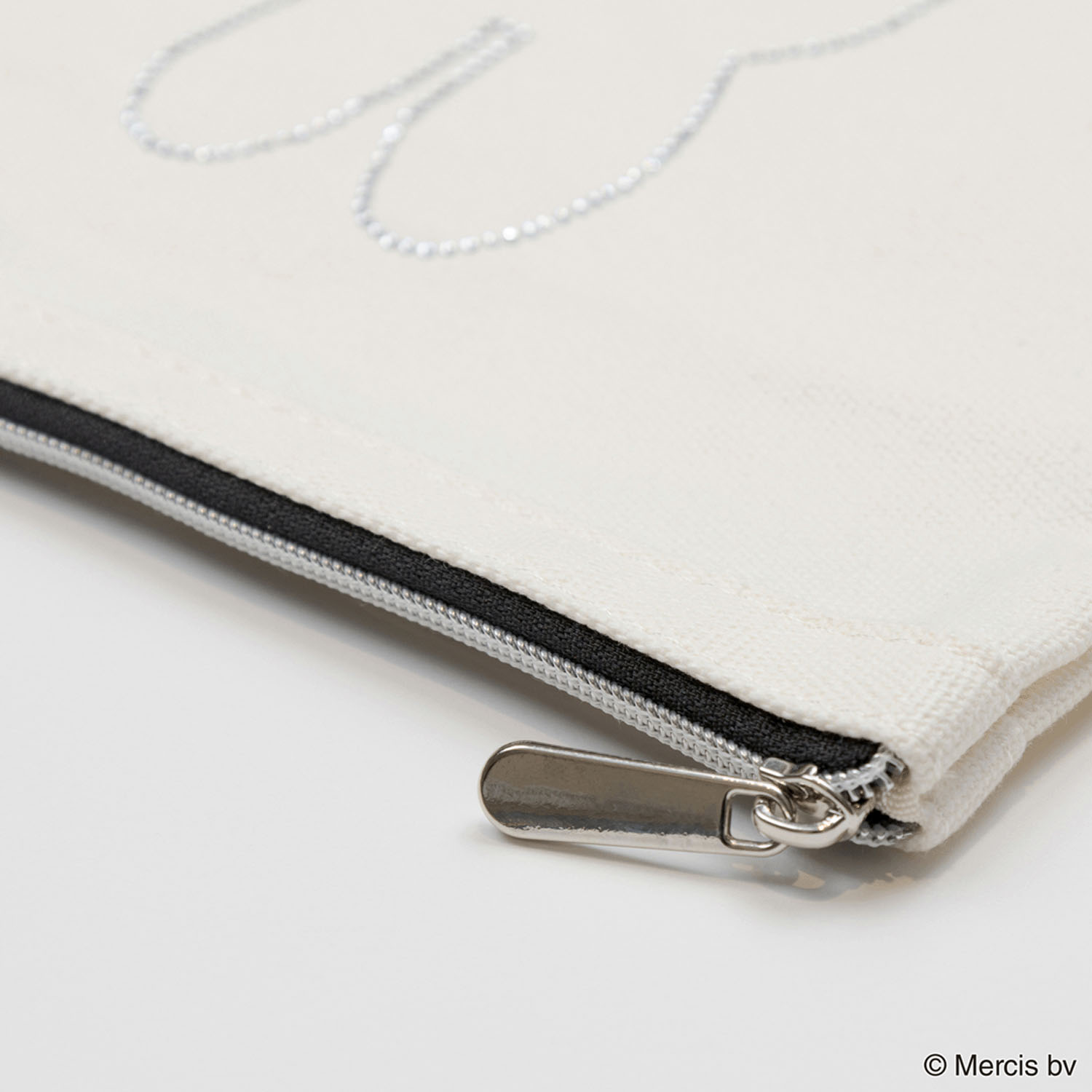 miffy BRUNA RHINE STONE フラットポーチ ミッフィー - 画像4