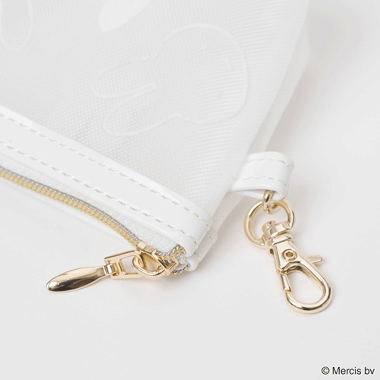 ミッフィー フロッキー マイクロミニ台形ポーチ ホワイト - 画像2