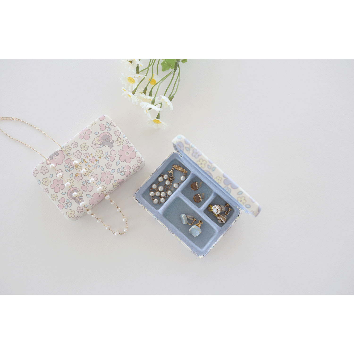 アングリーマチコ フラワー スクエアマルチケース - 画像3