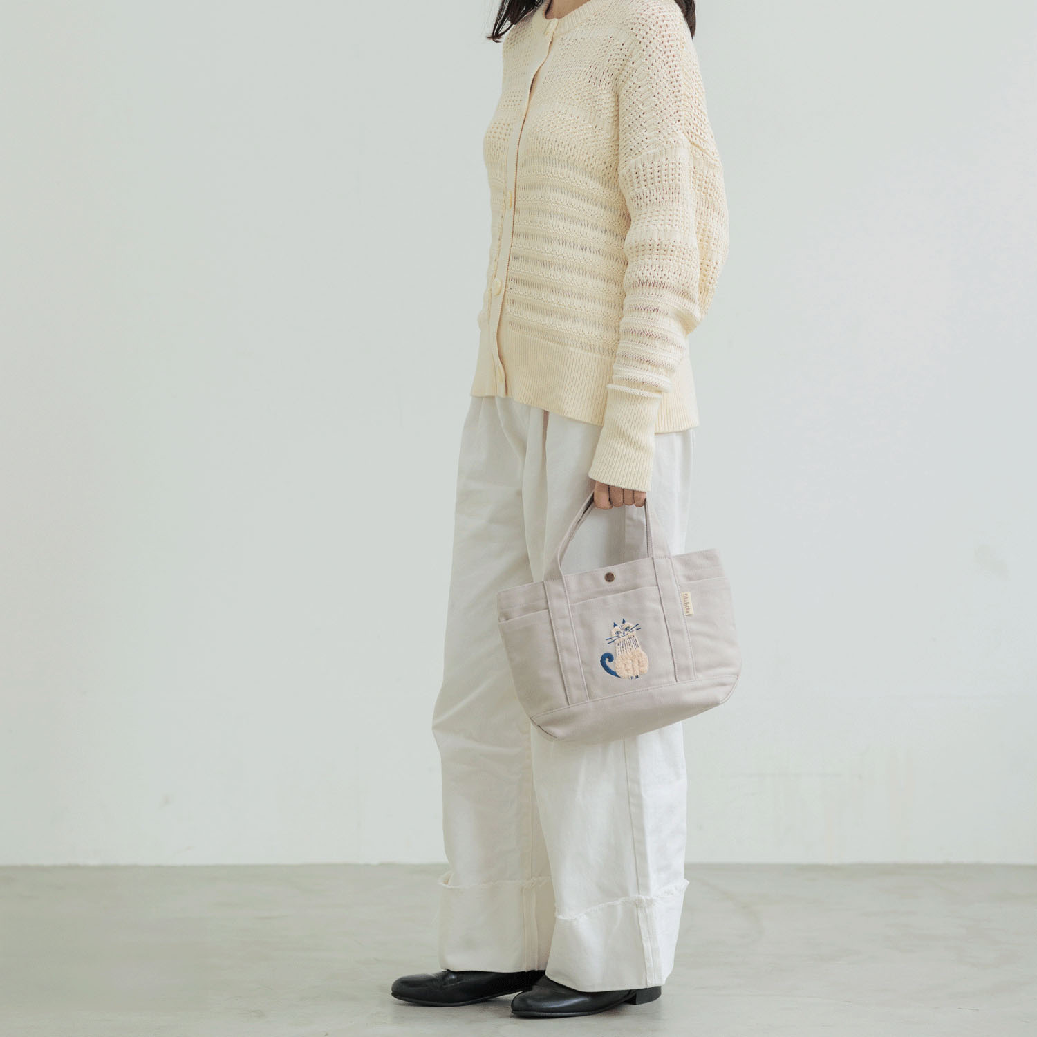 fikalycka 帆布トート サガラ刺繍 グレージュ - 画像8