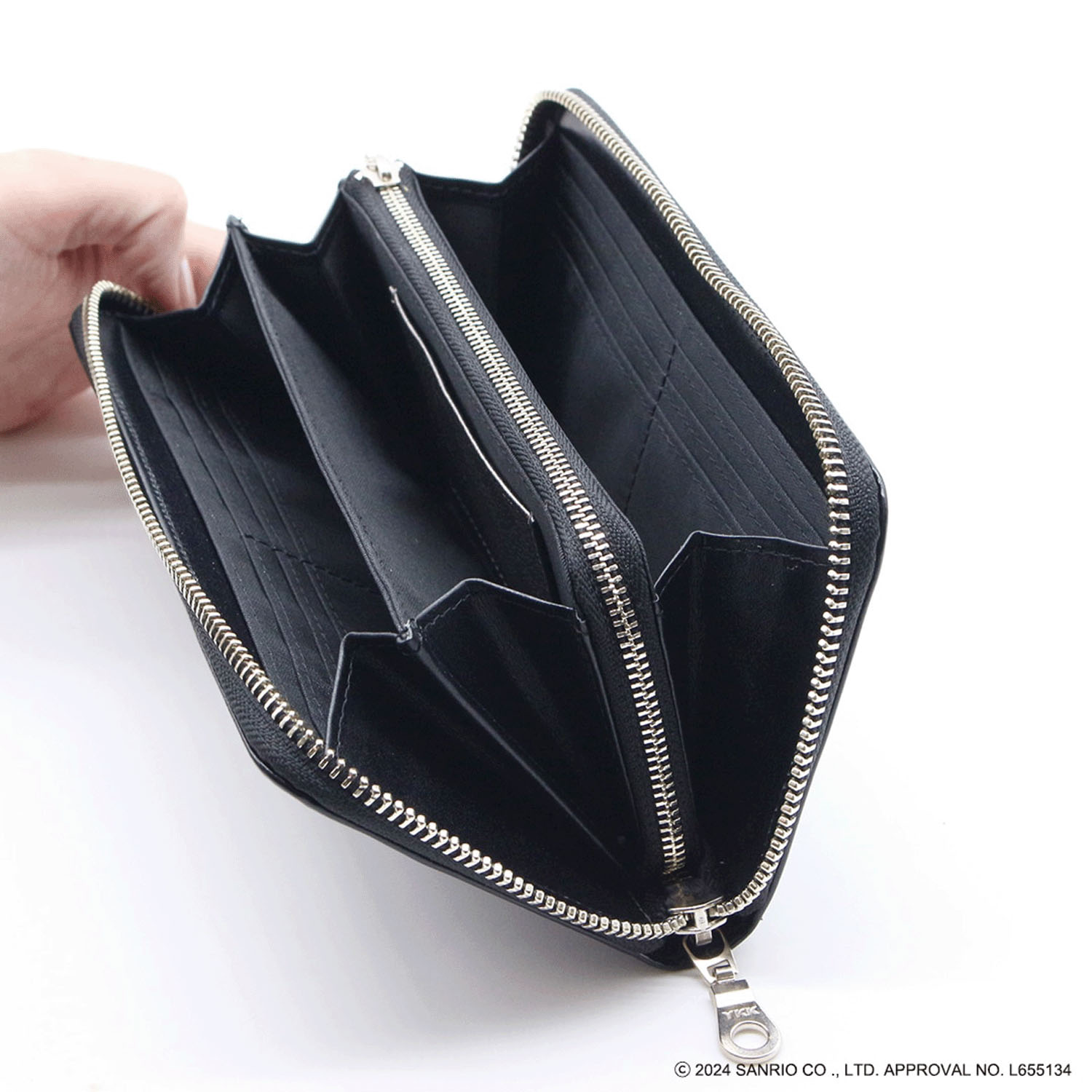 【サンリオ】 クロミラウンドファスナー長財布 - 画像5