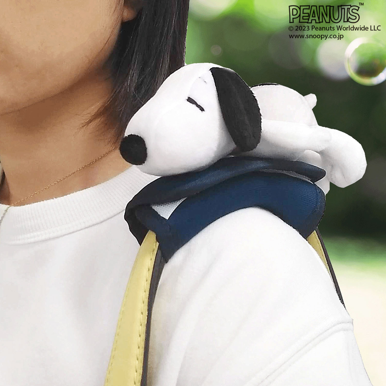 PEANUTS つれてって スヌーピーショルダーパッド