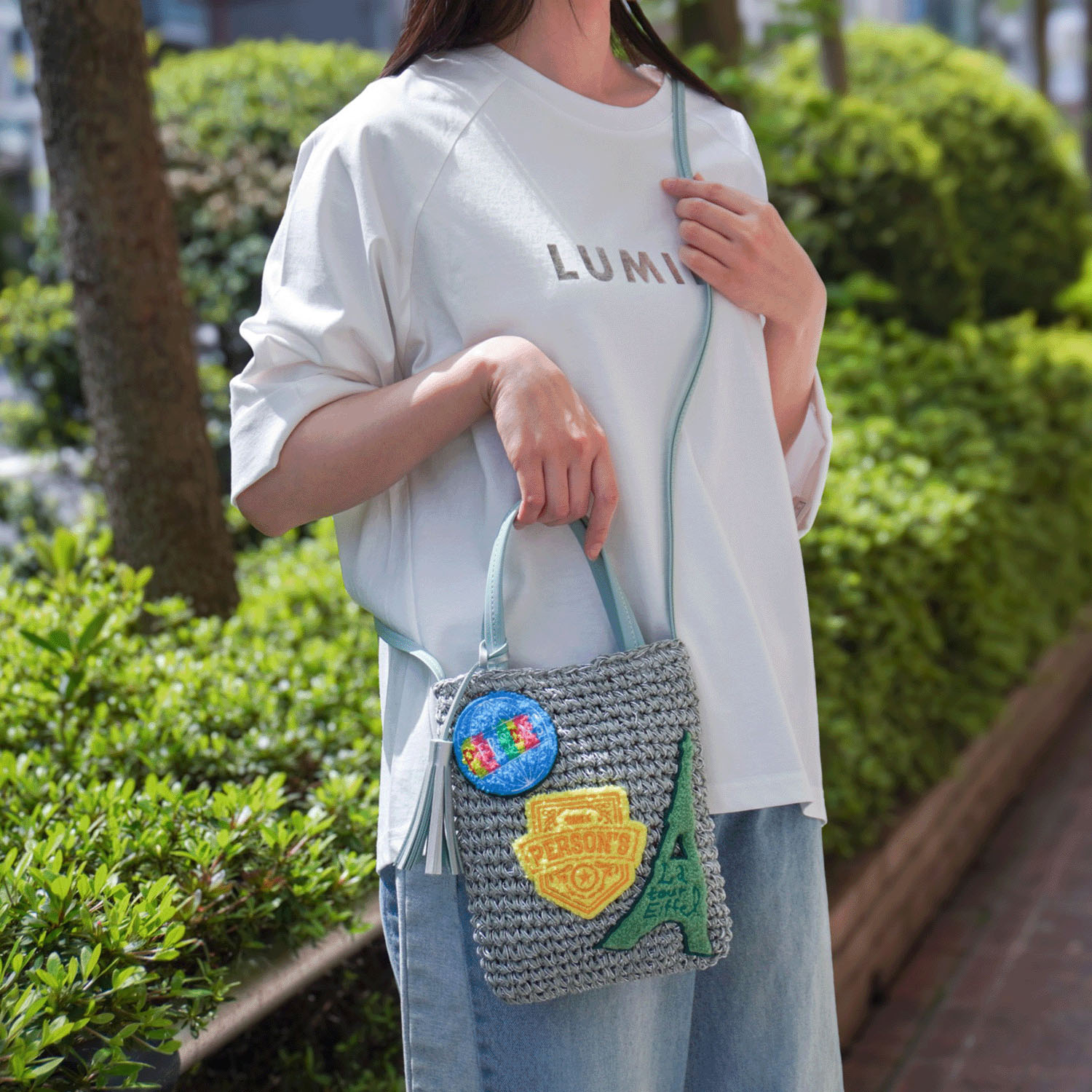 PERSONS ペーパー刺繍ミニショルダーバッグ