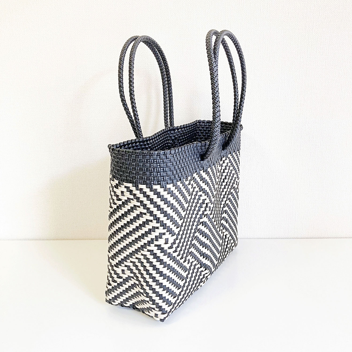 【大人気】MoonBird 手編みのメルカドバッグ S - 画像6