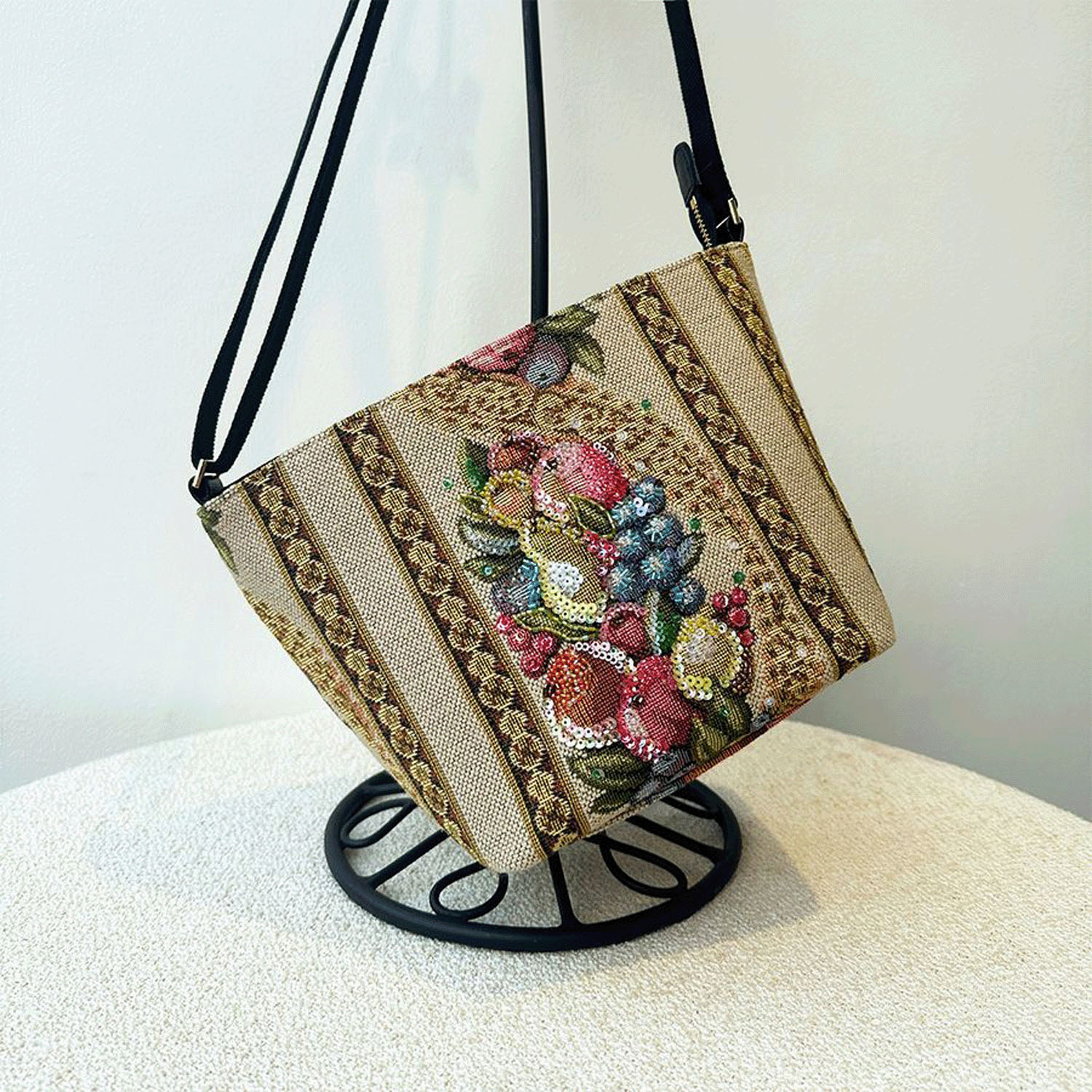 ThinkBee！ アウリガ ショルダーバッグ