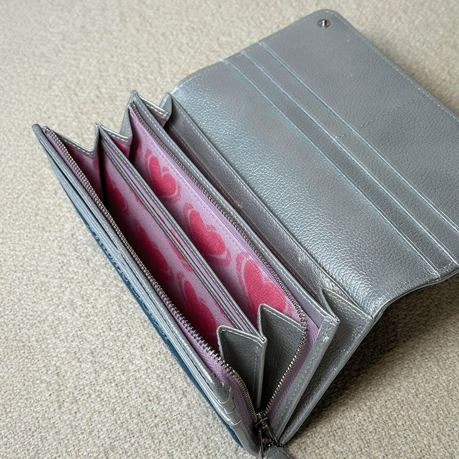 ThinkBee！  ホワイトハート長財布 - 画像2