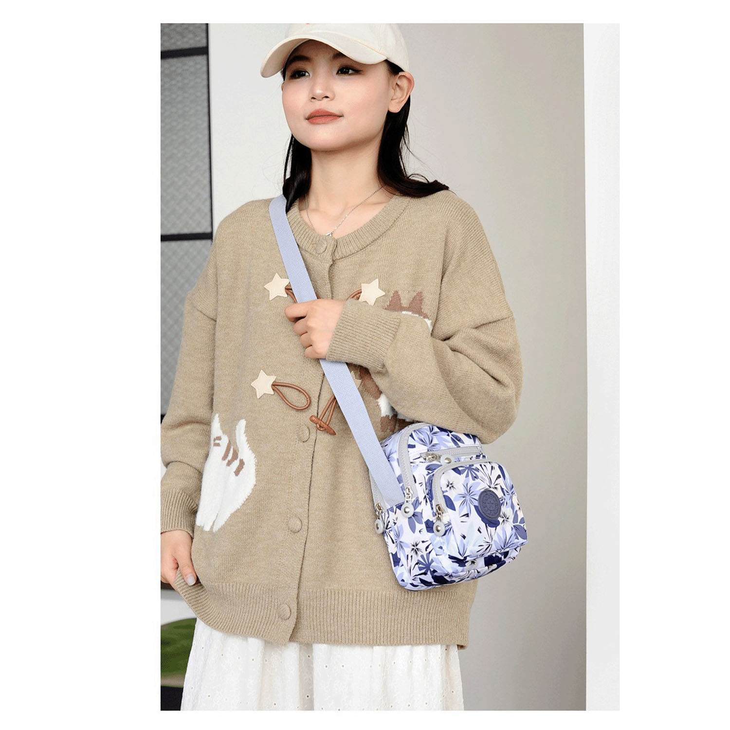 【13－00は次回納期未定】柄もの多ポケットショルダーバッグ