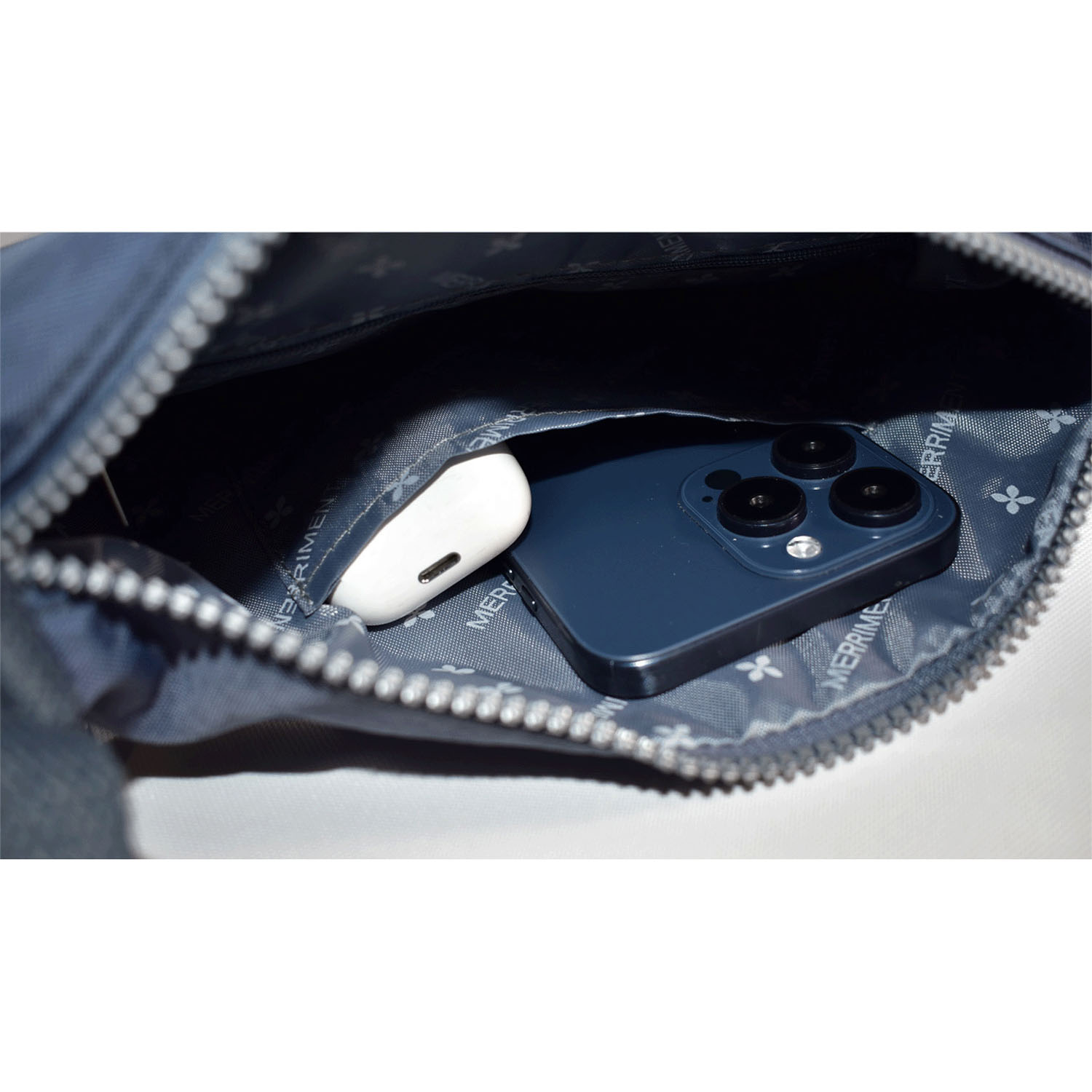 馬刺繍 スクエア型ショルダーバッグ - 画像6