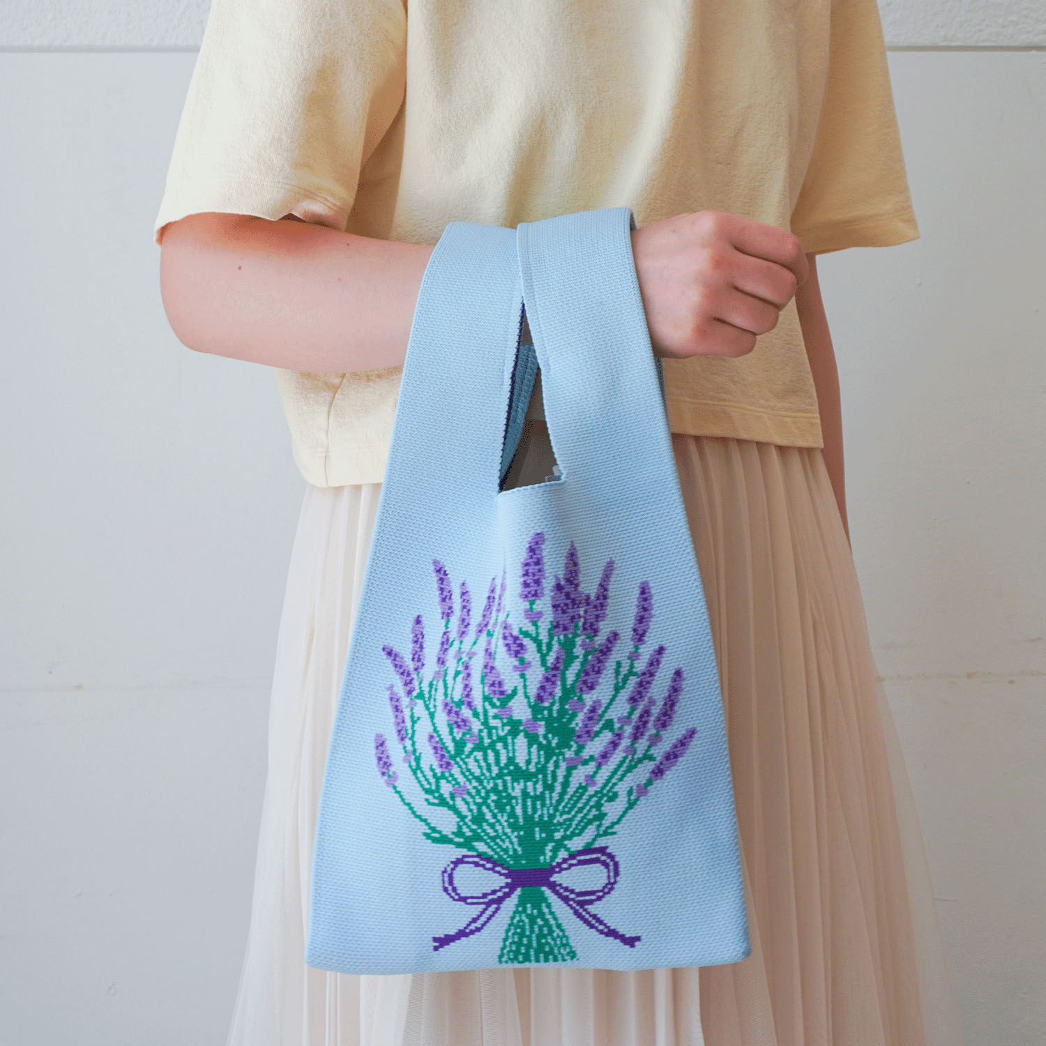 【エトワール別注柄】ラベンダー柄ニットバッグ - 画像2