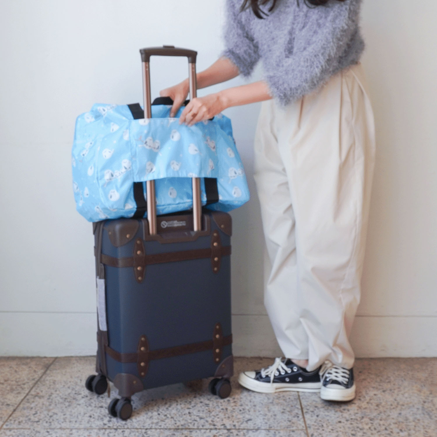 【エトワールオリジナル】シマエナガ柄コンパクトボストンバッグ - 画像2