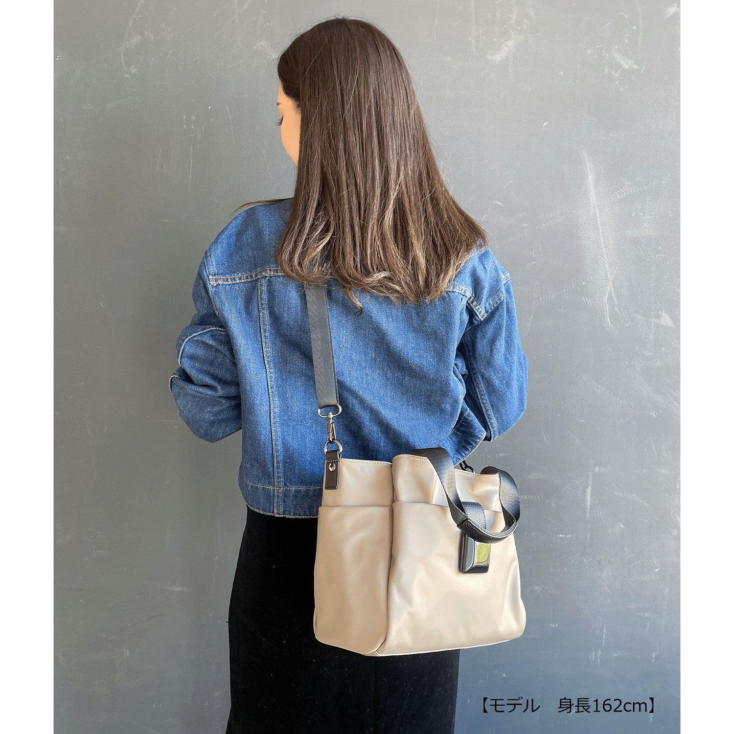 ナイロンブラックスクエアパーツ2WAYバッグ - 画像3