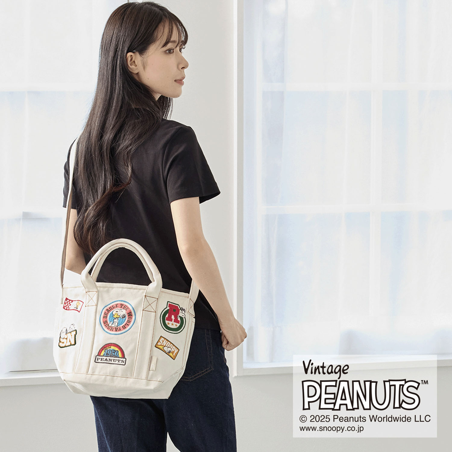 【74ー00は在庫限りで終了】ルートート PEANUTS リサイクルコットン刺繍2WAYバッグ - 画像4