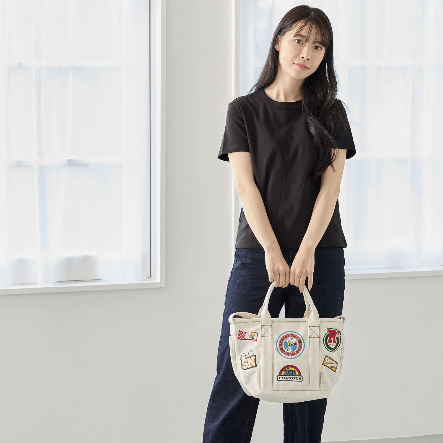 【74ー00は在庫限りで終了】ルートート PEANUTS リサイクルコットン刺繍2WAYバッグ