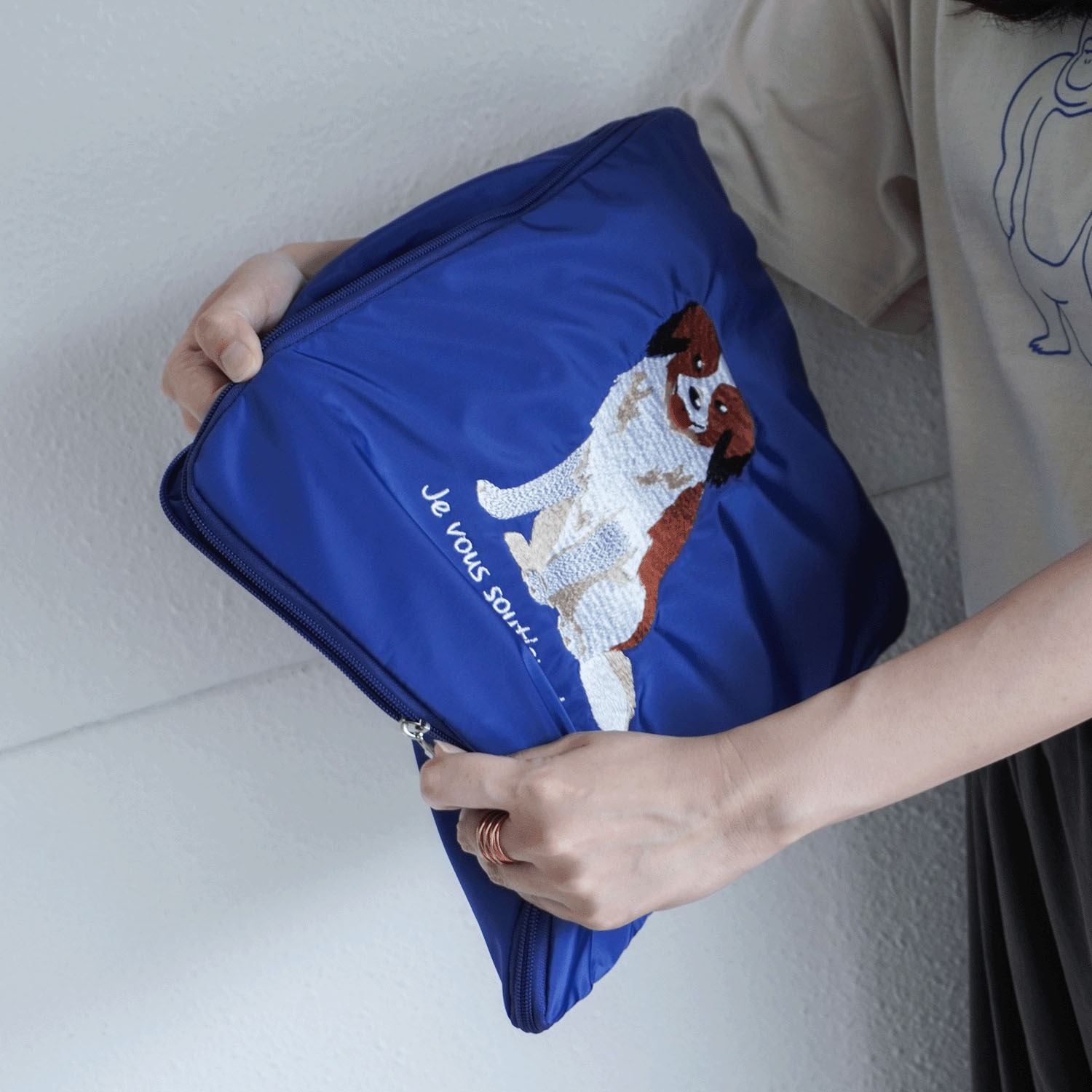 【エトワールオリジナル】アニマル刺繍A4拡張バッグ - 画像2